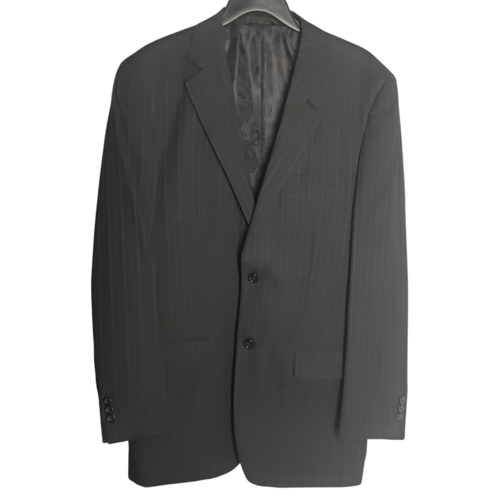 4×1 Midtown Man Suit, Dress Pants Size: W34 L32 and Isaac Mizrahi Tie %100 Silk